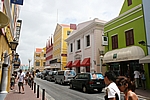 Willemstad (Curacao) - Teure Läden warten in Punda auf (meist amerikanische) Kreuzfahrtgäste