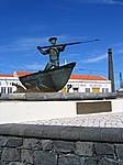 Insel Pico (Azoren) - Walfängerdenkmal an der ehemaligen Walfabrik in Sao Roque do Pico