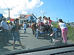 Insel Terceira (Azoren) - In Quatro Ribeiras gerieten wir versehentlich in ein Volksfest und waren umringt von Ochsenkarren 