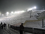 Finnisch Lappland - Skigebiet Levi; dank Flutlicht kann man auch 16:00 noch Ski fahren