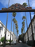 Lissabon - Eingang zum Jardim Botanico von 1840, direkt an der Escola Politécnica